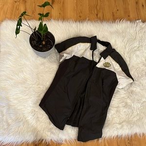 Women’s Harley shirt. Size medium. Worn once